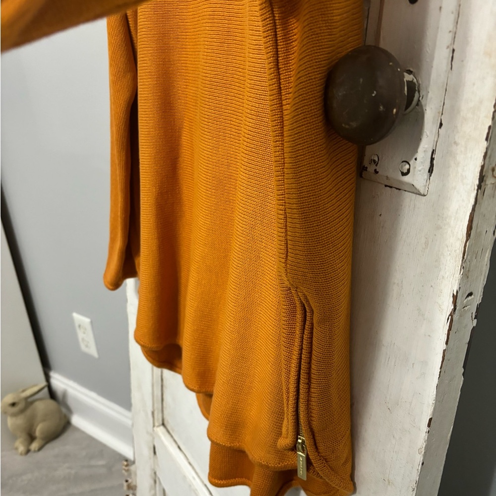 Michael Kors Orange Pullover Side Hem Zipper Knit Sweater Womens Size Large - Picture 10 of 11